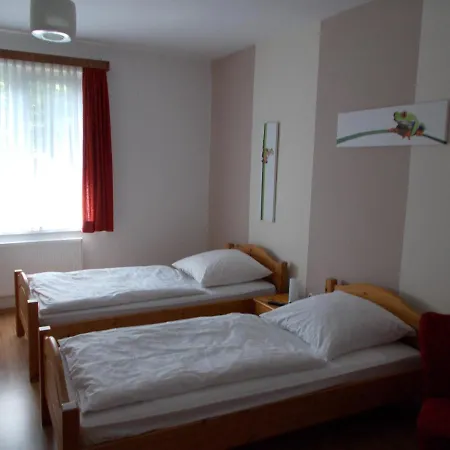 Lindenzimmer Stoecken 3* Oetzen