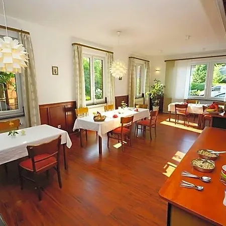 Oda ve Kahvaltı Lindenzimmer Stoecken 3*
