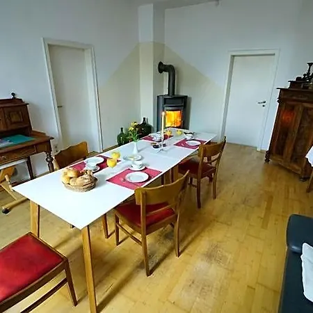 Oda ve Kahvaltı Lindenzimmer Stoecken